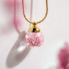 Beschermbloem hanger en ketting