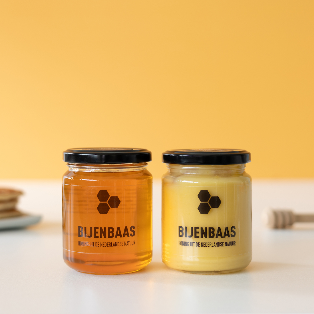 2 potten bijenbaas honing