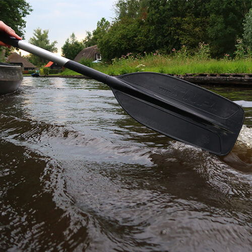 Kano-varen-giethoorn-doen-kado-uitjes-cadeau-geven-belevenis3